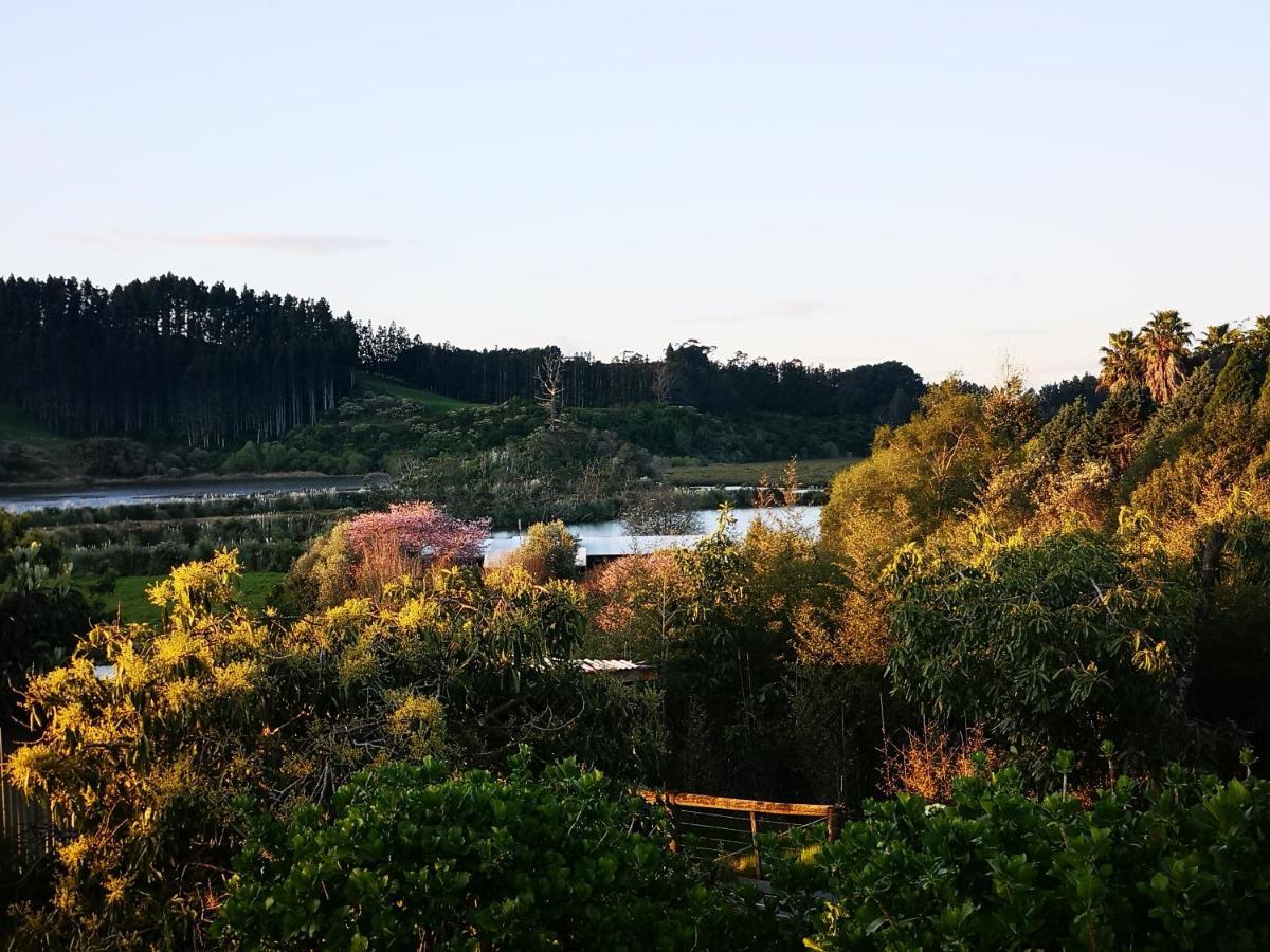 River Side Lodge Whakamarama Екстериор снимка